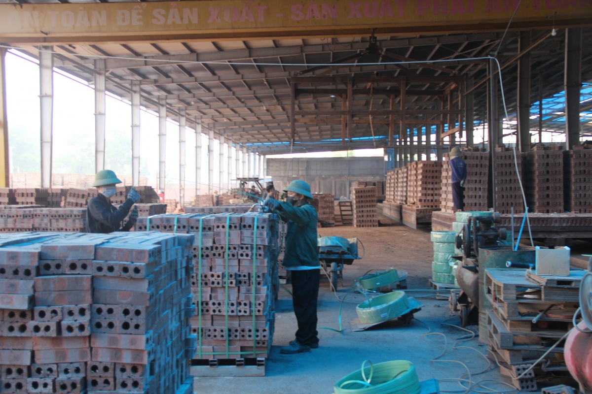 Minh bạch tài chính và chuẩn hóa quản trị đang trở thành điều kiện tiên quyết để doanh nghiệp nhỏ tiếp cận nguồn lực từ Nghị quyết 68. Minh bạch tài chính và chuẩn hóa quản trị đang trở thành điều kiện tiên quyết để doanh nghiệp nhỏ tiếp cận nguồn lực từ Nghị quyết 68.