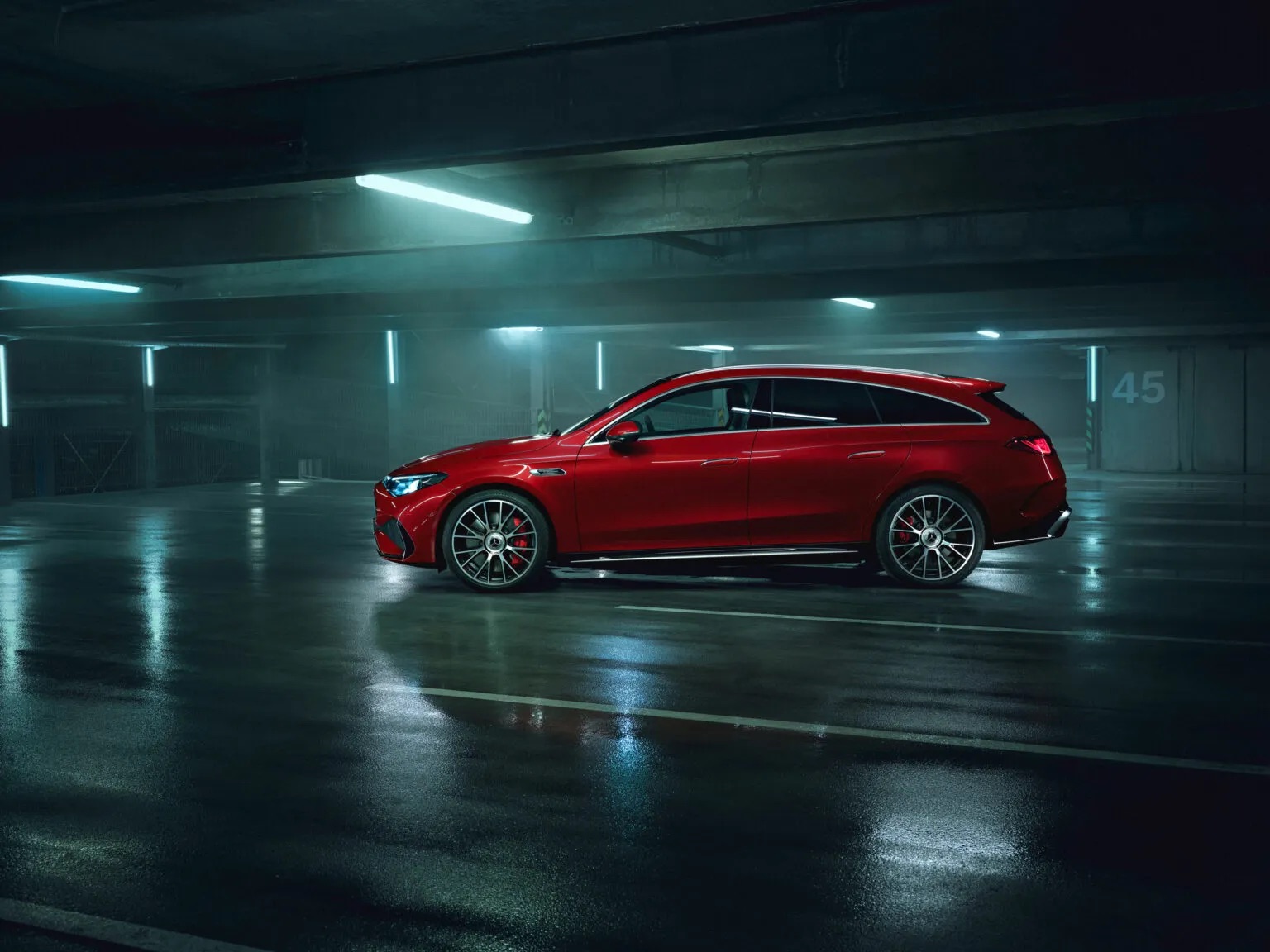 Mercedes CLA đời mới sắp bán tại Việt Nam có bản hiệu suất cao: Mạnh 671hp, AWD, mâm lớn 20 inch, phanh khủng, chạy 670km/sạc - Ảnh 2.