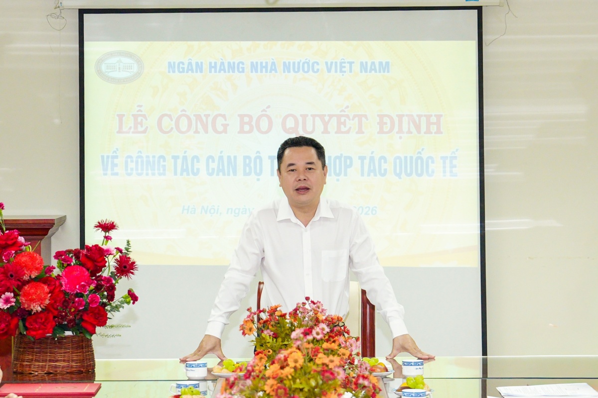 Phó Thống đốc Nguyễn Ngọc Cảnh phát biểu tại buổi lễ Phó Thống đốc Nguyễn Ngọc Cảnh phát biểu tại buổi lễ