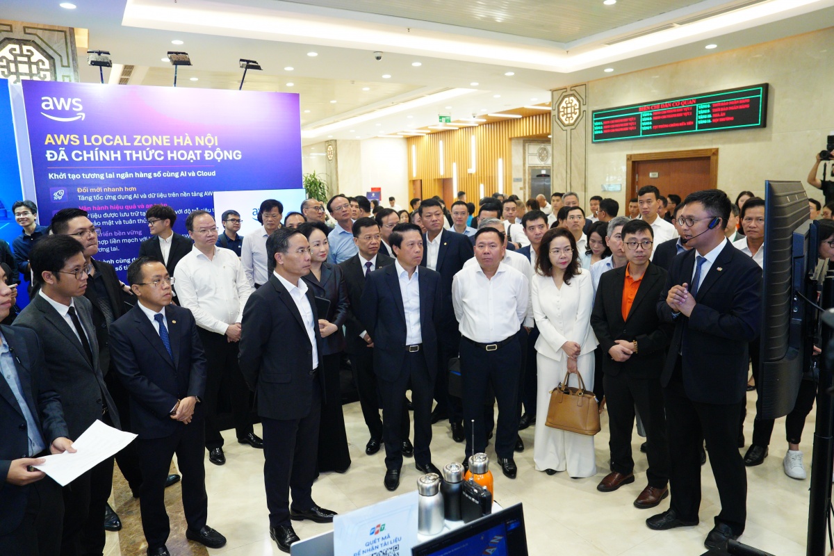 Ngành Ngân hàng đặt an toàn số, dữ liệu và AI vào trung tâm chuyển đổi số Ngành Ngân hàng đặt an toàn số, dữ liệu và AI vào trung tâm chuyển đổi số