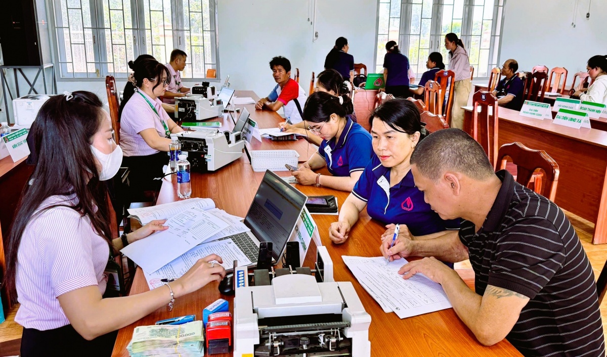 Lâm Đồng đã và đang nỗ lực nâng cao chất lượng tín dụng chính sách.. Lâm Đồng đã và đang nỗ lực nâng cao chất lượng tín dụng chính sách..