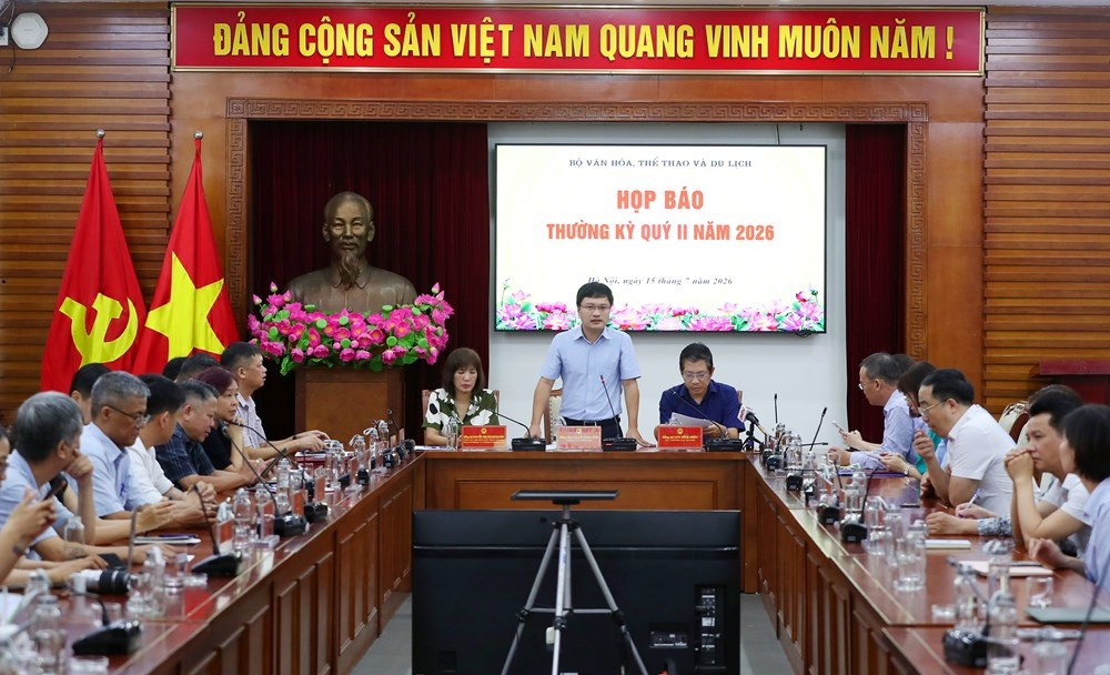 Huy động mọi nguồn lực phát triển văn hóa, du lịch, đóng góp vào tăng trưởng hai con số Huy động mọi nguồn lực phát triển văn hóa, du lịch, đóng góp vào tăng trưởng hai con số