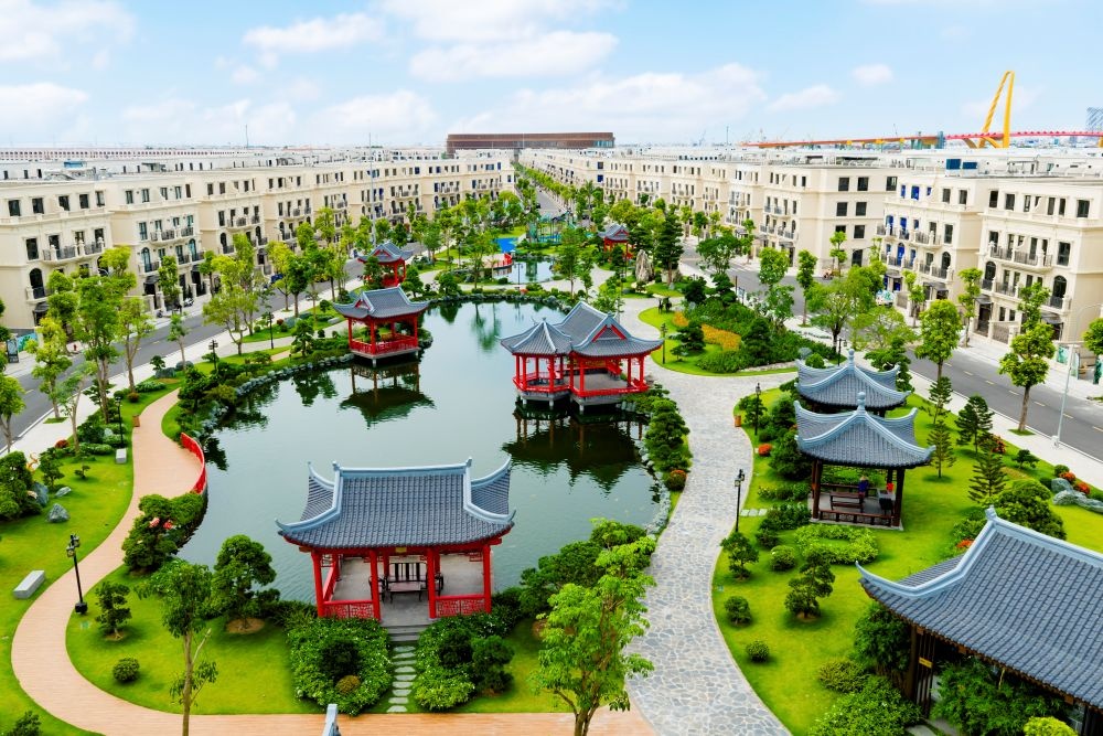 “Dòng người thật - cuộc sống thật” nâng giá trị bất động sản Vinhomes Royal Island “Dòng người thật - cuộc sống thật” nâng giá trị bất động sản Vinhomes Royal Island