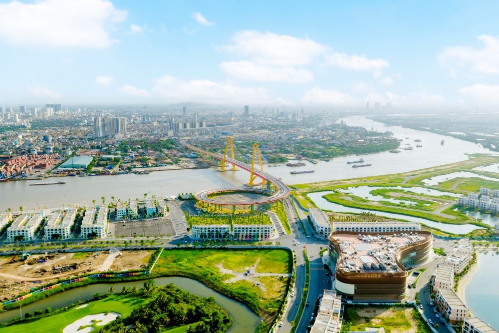 “Dòng người thật - cuộc sống thật” nâng giá trị bất động sản Vinhomes Royal Island “Dòng người thật - cuộc sống thật” nâng giá trị bất động sản Vinhomes Royal Island