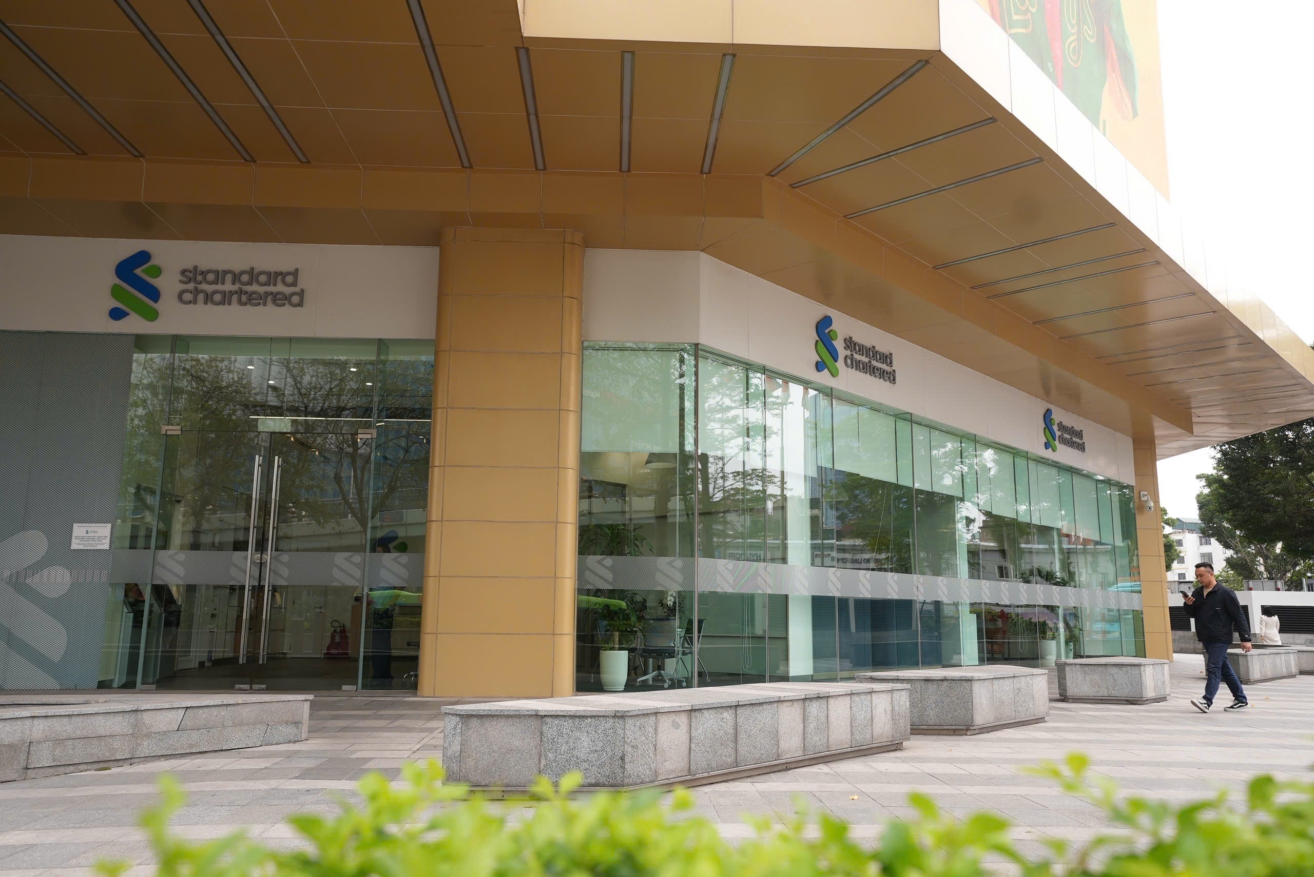 Standard Chartered nâng dự báo GDP Việt Nam năm 2026 lên 9,5% Standard Chartered nâng dự báo GDP Việt Nam năm 2026 lên 9,5%