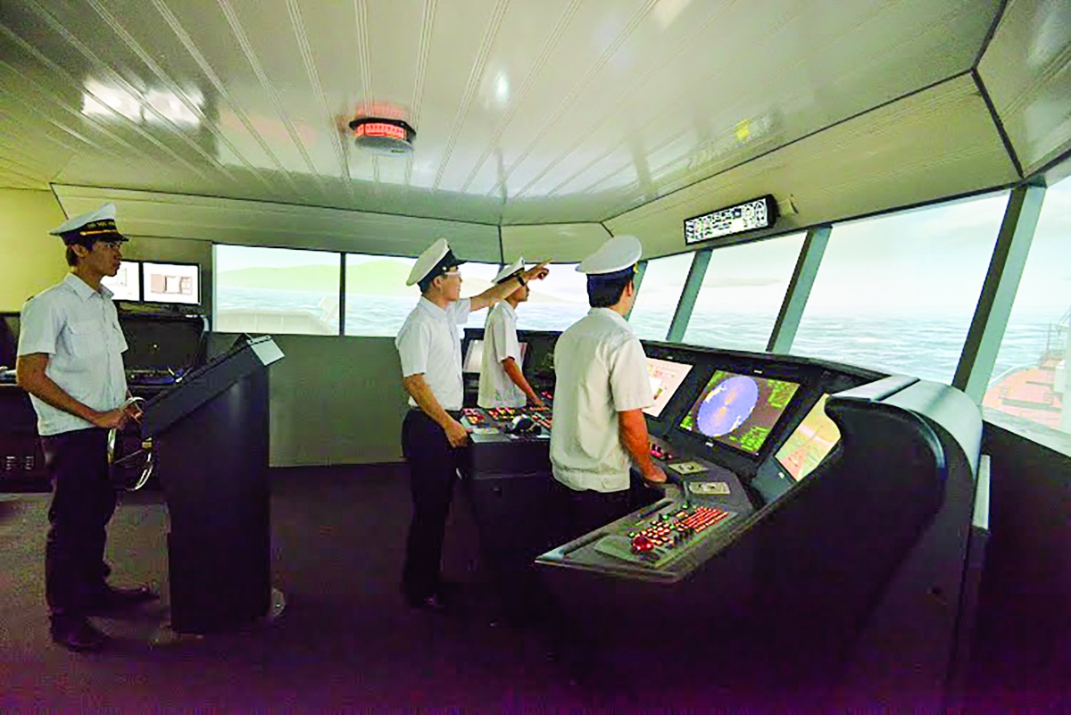 Ứng dụng công nghệ nâng cao chất lượng nguồn nhân lực cho phát triển kinh tế biển