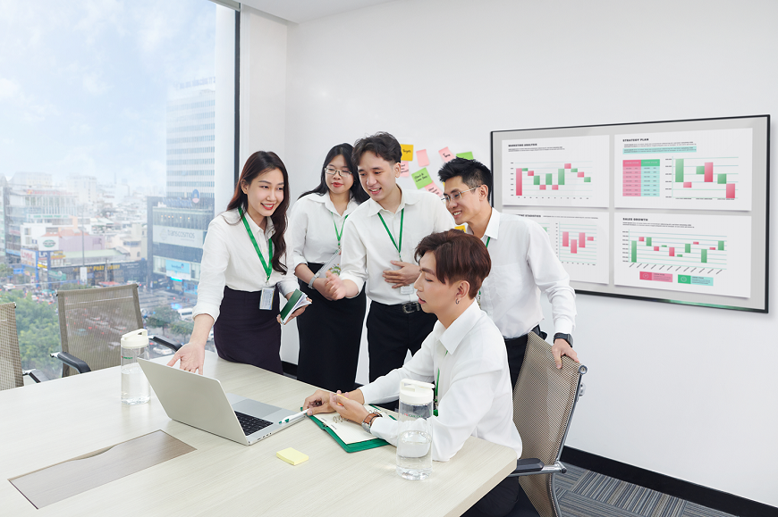 Con người là yếu tố quan trọng để FE CREDIT tiếp tục duy trì vị thế dẫn đầu trong ngành tài chính tiêu dùng.