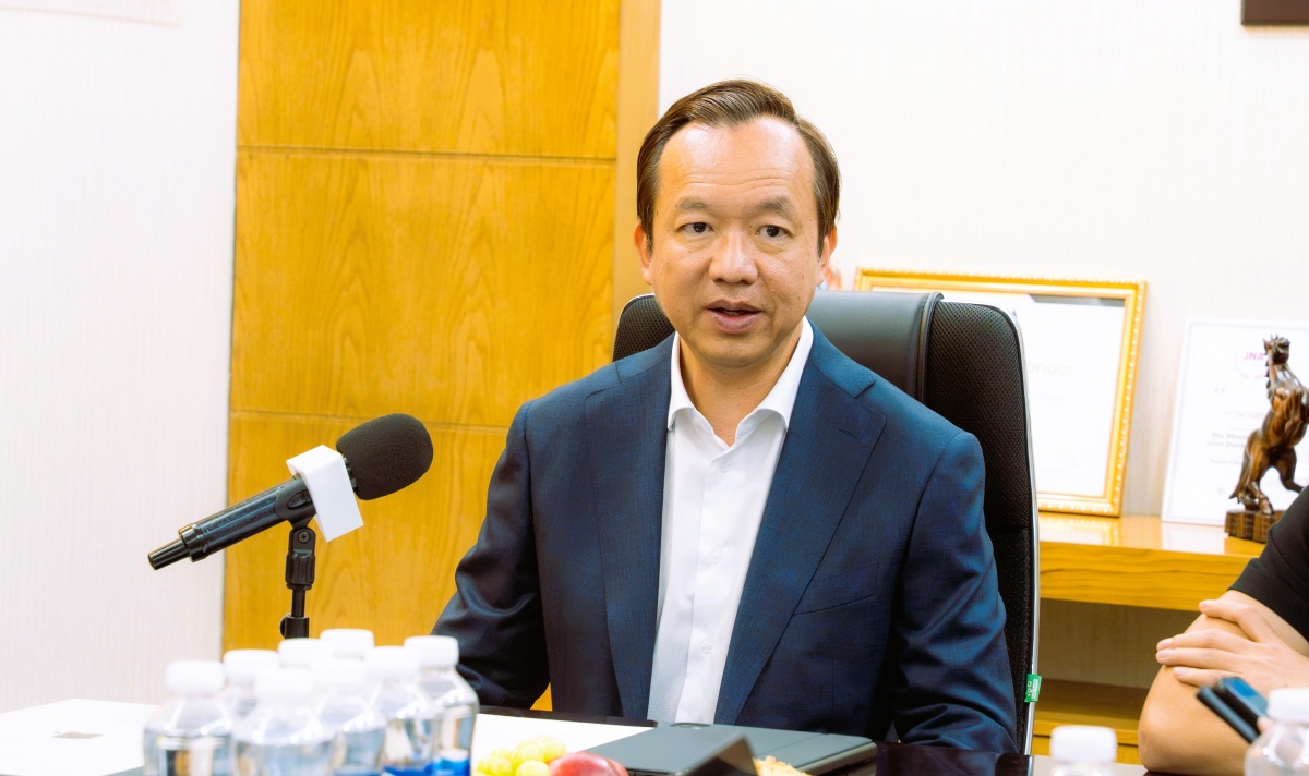 Ông Phan Quốc Công, Tổng Giám đốc Công ty Cổ phần Vàng bạc Đá quý Phú Nhuận.