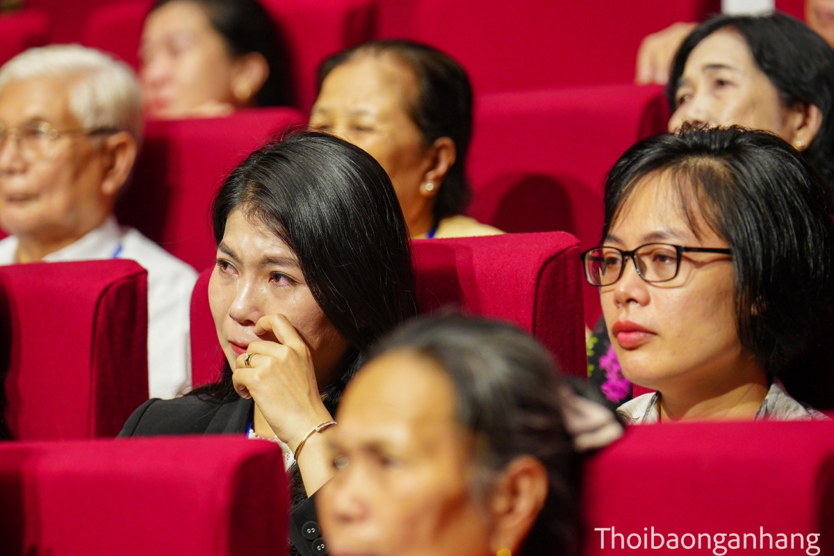 Thủ tướng dự Hội nghị Tri ân người có công với cách mạng toàn quốc năm 2026 Thủ tướng dự Hội nghị Tri ân người có công với cách mạng toàn quốc năm 2026