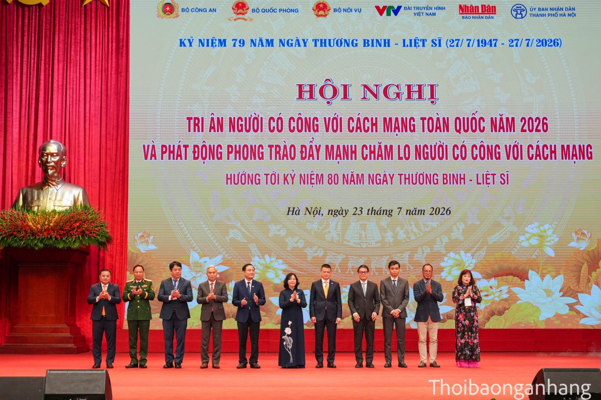 Thủ tướng dự Hội nghị Tri ân người có công với cách mạng toàn quốc năm 2026 Thủ tướng dự Hội nghị Tri ân người có công với cách mạng toàn quốc năm 2026