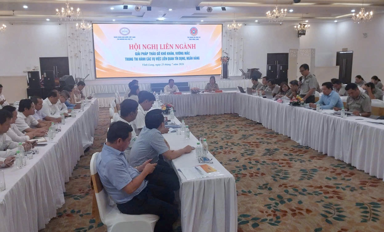 Hội nghị liên ngành về thi hành án dân sự với các vấn đề liên quan đến tín dụng ngân hàng luôn thu hút nhiều người quan tâm Hội nghị liên ngành về thi hành án dân sự với các vấn đề liên quan đến tín dụng ngân hàng luôn thu hút nhiều người quan tâm