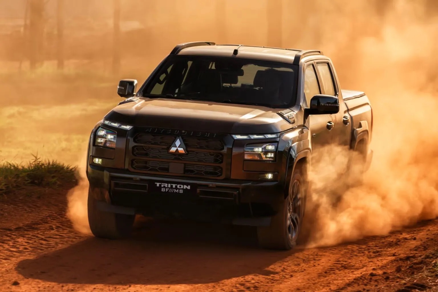 Mitsubishi Triton thêm bản mới, giá quy đổi hơn 1,5 tỷ đồng img