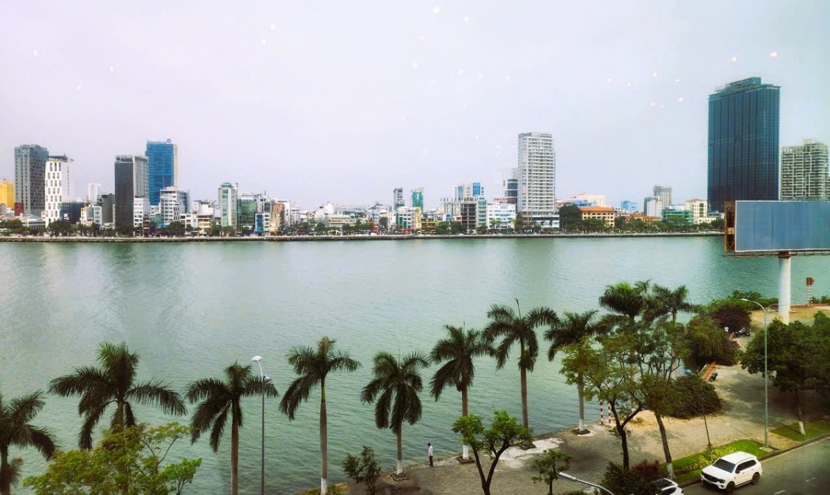 Cần xây dựng môi trường đầu tư minh bạch, hệ thống tài chính hiện đại và các công cụ huy động vốn đủ sức hấp dẫn nhà đầu tư nước ngoài. Cần xây dựng môi trường đầu tư minh bạch, hệ thống tài chính hiện đại và các công cụ huy động vốn đủ sức hấp dẫn nhà đầu tư nước ngoài.