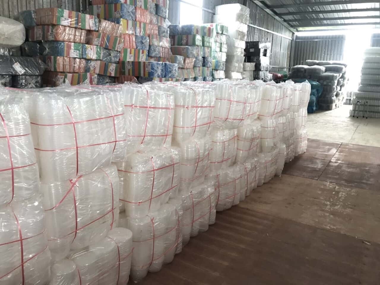Quy định về bao bì và chất thải bao bì của EU sẽ có hiệu lực từ ngày 12/8/2026; từ năm 2030, nhiều loại bao bì nhựa dùng một lần sẽ bị cấm lưu hành. Quy định về bao bì và chất thải bao bì của EU sẽ có hiệu lực từ ngày 12/8/2026; từ năm 2030, nhiều loại bao bì nhựa dùng một lần sẽ bị cấm lưu hành.