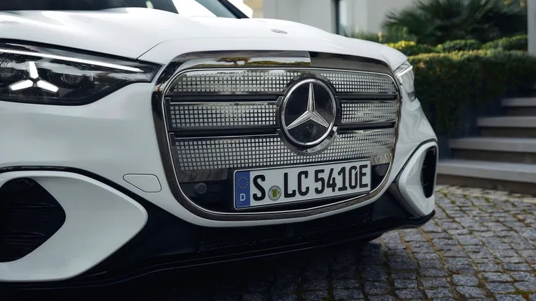 Đại lý báo Mercedes-Benz GLC đời mới giá tạm tính gần 3,4 tỷ đồng tại Việt Nam: Thiết kế khác hẳn loạt xe đang bán, bản chạy điện hơn 700km/sạc - Ảnh 5.