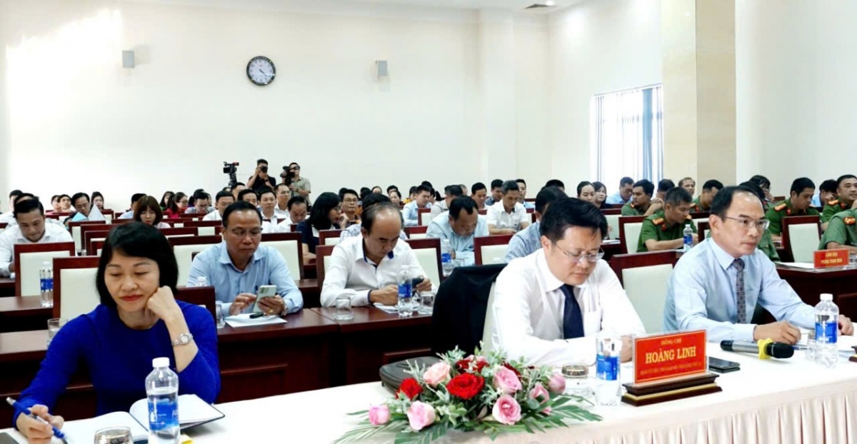 undefined Ký kết phối hợp bảo đảm an ninh trật tự trong lĩnh vực tiền tệ, ngân hàng tại Đắk Lắk