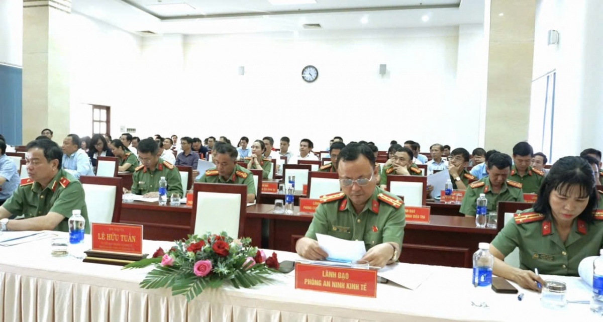 undefined Ký kết phối hợp bảo đảm an ninh trật tự trong lĩnh vực tiền tệ, ngân hàng tại Đắk Lắk