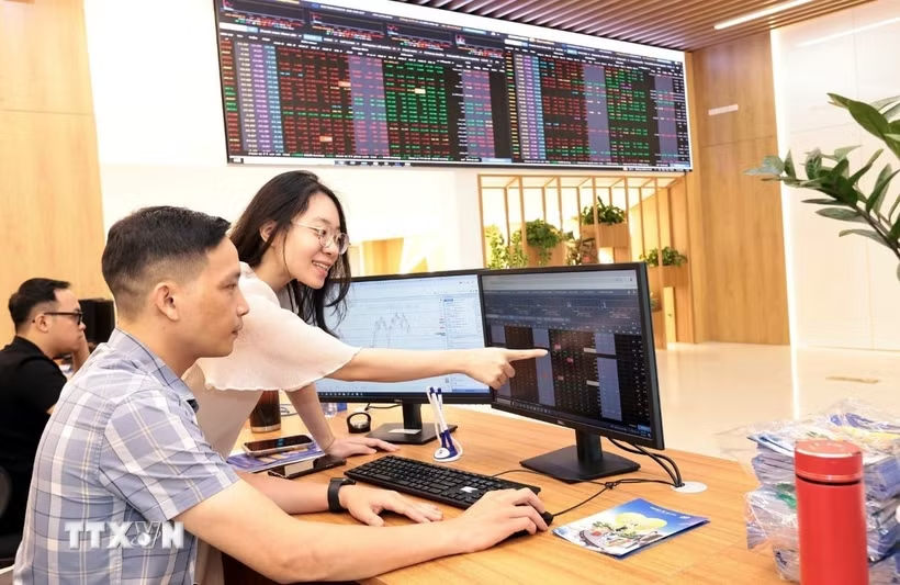 Cải cách tổng thể thị trường tài chính Việt Nam đến năm 2045 Cải cách tổng thể thị trường tài chính Việt Nam đến năm 2045