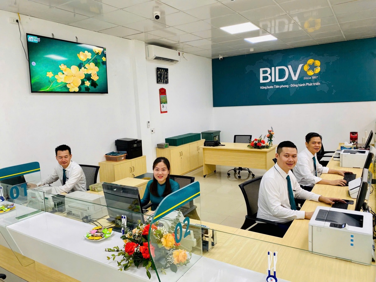 Thông qua các chương trình đối thoại và kết nối trực tiếp, ngành Ngân hàng trên địa bàn Thanh Hóa đang tích cực tháo gỡ vướng mắc, đưa dòng vốn tín dụng ưu đãi đến đúng địa chỉ và nhu cầu của doanh nghiệp.