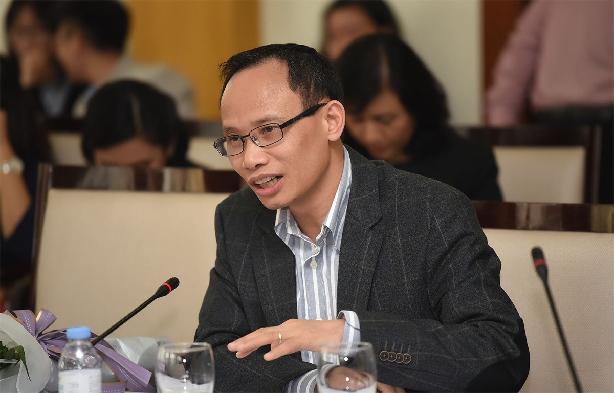 Mở rộng thị trường vốn để “chia lửa” với hệ thống ngân hàng