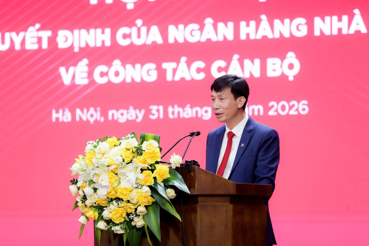 Thống đốc Phạm Đức Ấn trao quyết định bổ nhiệm nhân sự cấp cao Agribank Thống đốc Phạm Đức Ấn trao quyết định bổ nhiệm nhân sự cấp cao Agribank