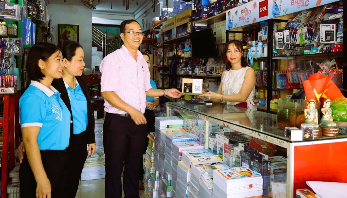 Ngân hàng Khu vực 10 tăng tốc chuyển đổi số Ngân hàng Khu vực 10 tăng tốc chuyển đổi số