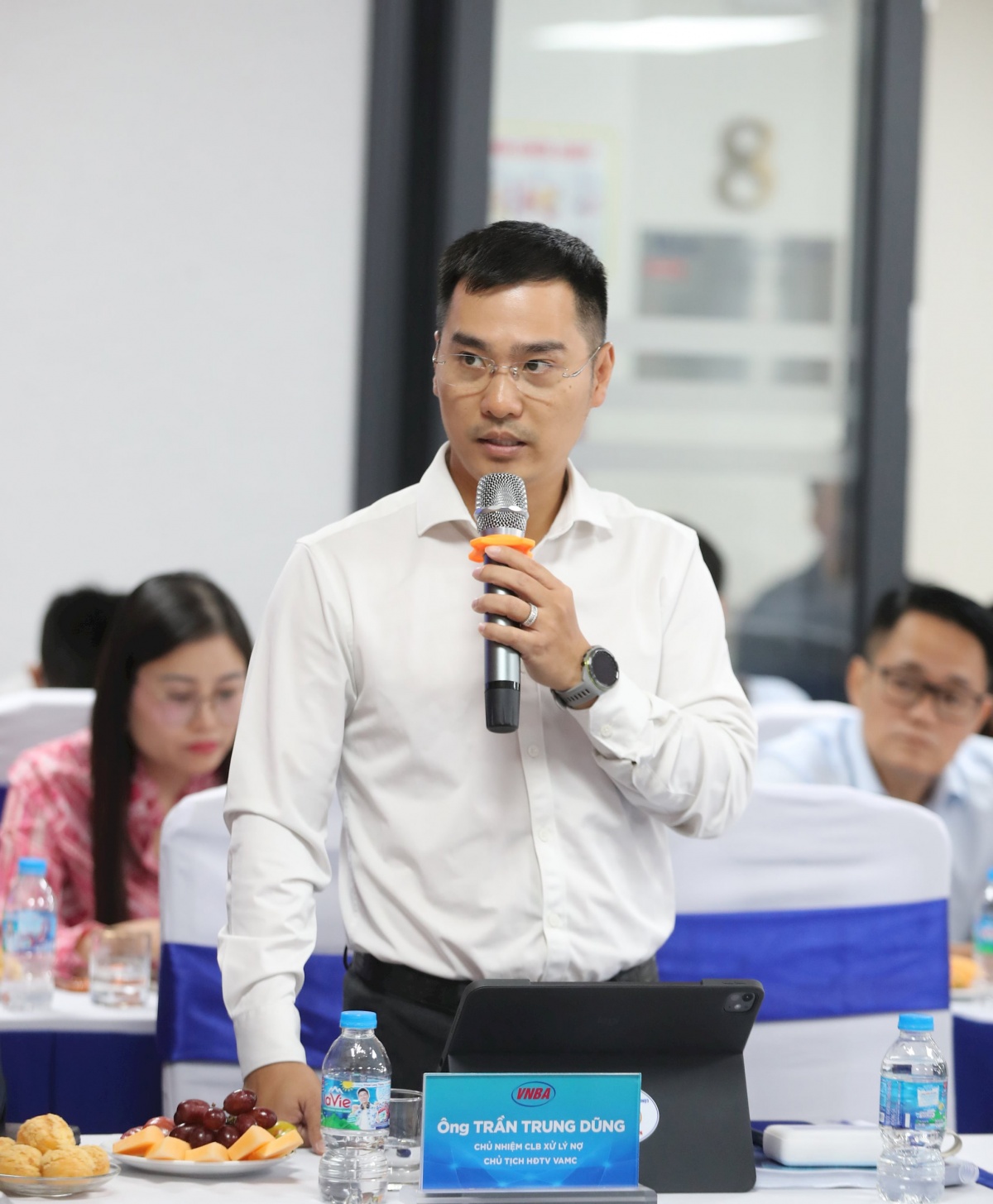 AI không chỉ là công nghệ, mà là cuộc đua về dữ liệu và quản trị