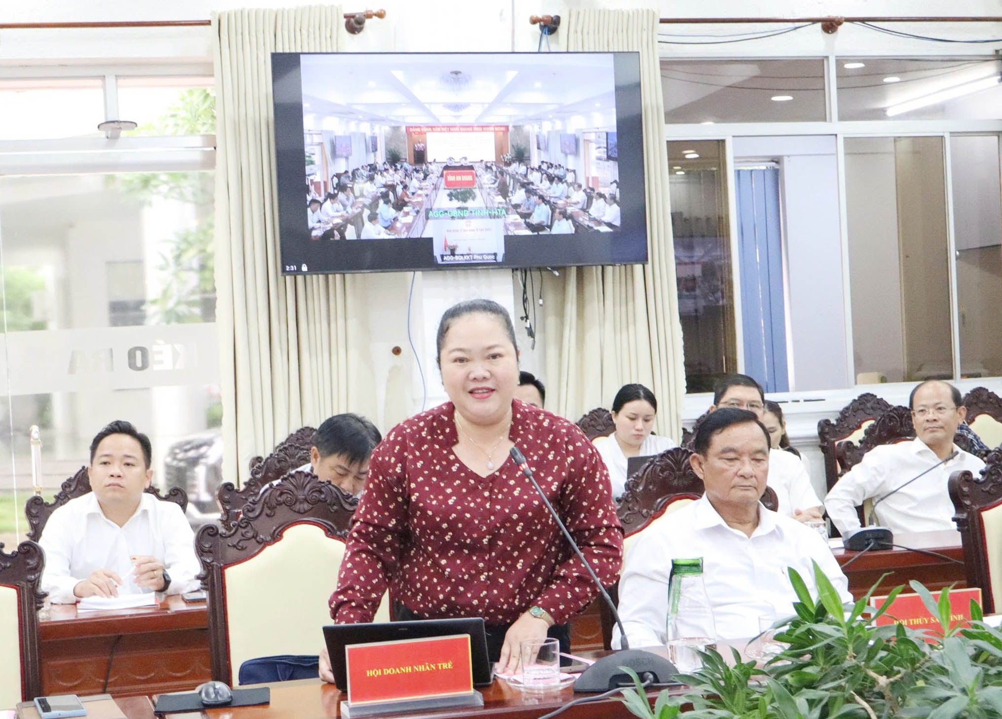 Nhiều ý kiến đóng góp cho tăng trưởng sản xuất kinh doanh được doanh nghiệp nêu lên Nhiều ý kiến đóng góp cho tăng trưởng sản xuất kinh doanh được doanh nghiệp nêu lên
