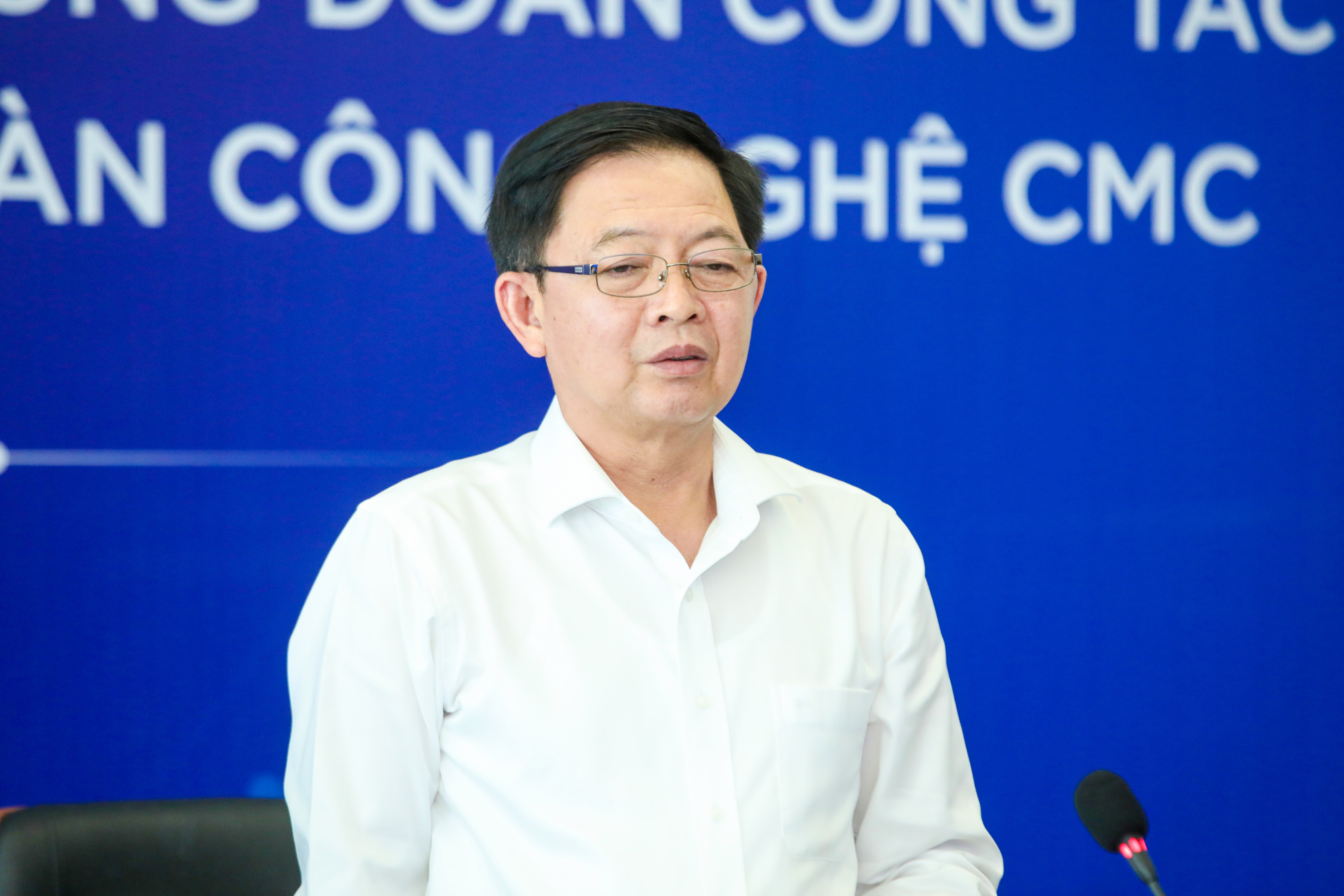 Ảnh 2: Phó Thủ tướng Chính phủ Hồ Quốc Dũng phát biểu tại chương trình. Ảnh 2: Phó Thủ tướng Chính phủ Hồ Quốc Dũng phát biểu tại chương trình.