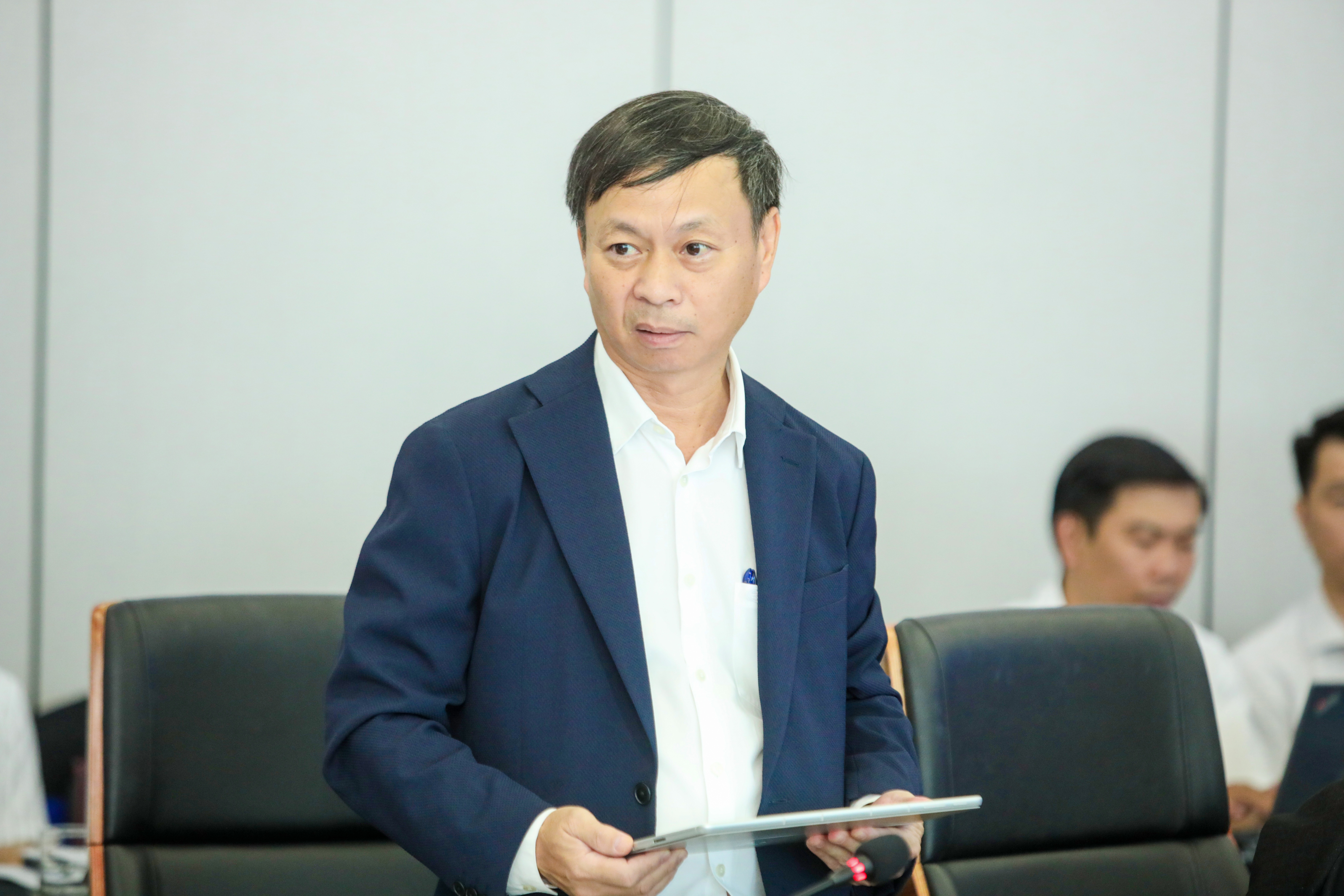 Thứ trưởng Bộ Khoa học và Công nghệ Hoàng Minh Thứ trưởng Bộ Khoa học và Công nghệ Hoàng Minh