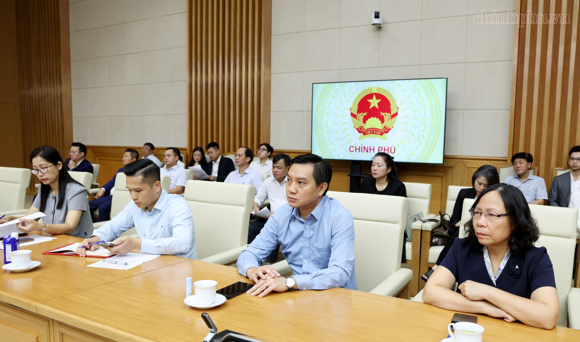 Phó Thủ tướng Nguyễn Văn Thắng: Xử lý đến cùng các vướng mắc, không đẩy doanh nghiệp đi vòng Phó Thủ tướng Nguyễn Văn Thắng: Xử lý đến cùng các vướng mắc, không đẩy doanh nghiệp đi vòng- Ảnh 8.