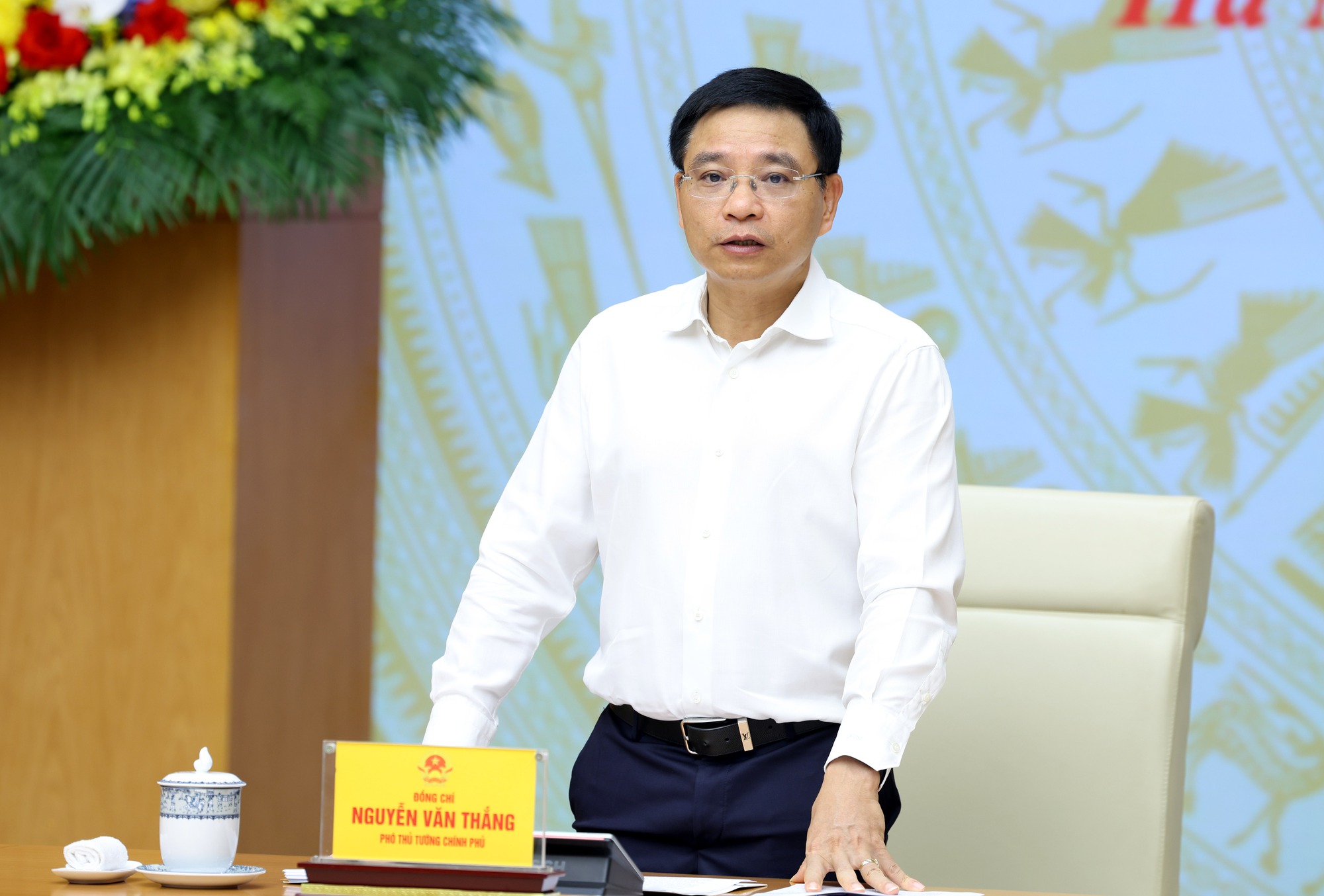 Phó Thủ tướng Nguyễn Văn Thắng: Xử lý đến cùng các vướng mắc, không đẩy doanh nghiệp đi vòng Phó Thủ tướng Nguyễn Văn Thắng: Xử lý đến cùng các vướng mắc, không đẩy doanh nghiệp đi vòng- Ảnh 9.