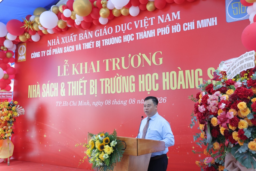 Khai trương nhà sách và thiết bị trường học Hoàng Sa – đồng hành cùng giáo dục & cộng đồng Khai trương nhà sách và thiết bị trường học Hoàng Sa – đồng hành cùng giáo dục & cộng đồng