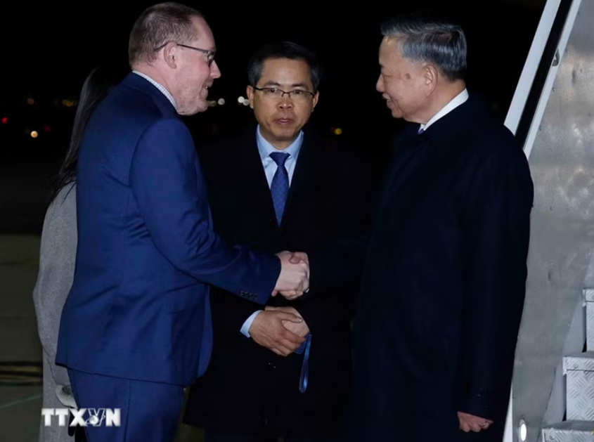 Tổng Bí thư, Chủ tịch nước Tô Lâm đến thủ đô Canberra, tiếp tục chuyến thăm cấp Nhà nước Australia