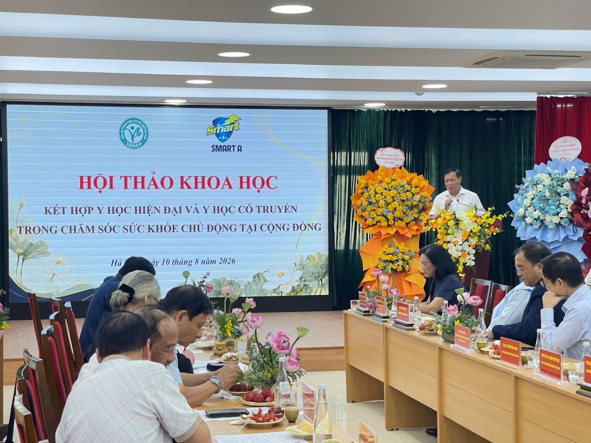 Ông Đỗ Xuân Tuyên - Thứ trưởng Bộ Y tế phát biểu tại hội thảo Ông Đỗ Xuân Tuyên - Thứ trưởng Bộ Y tế phát biểu tại hội thảo