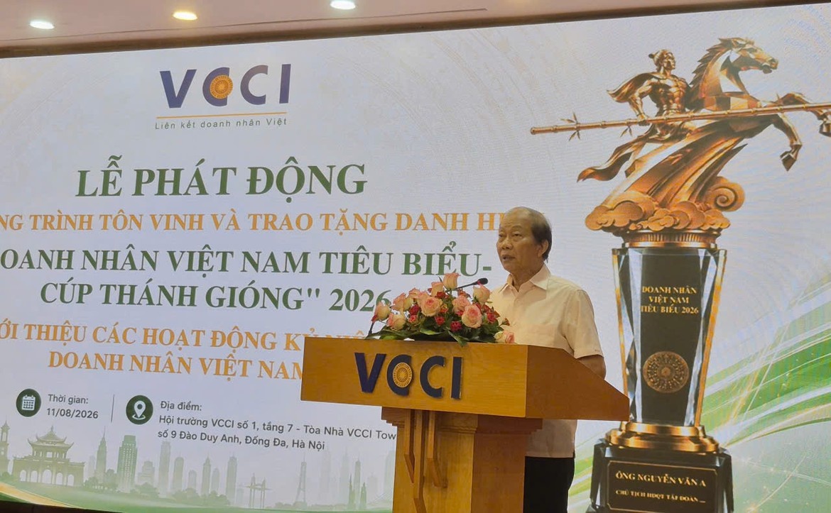 Ông Hoàng Quang Phòng, Phó Chủ tịch VCCI: Doanh nhân Việt Nam ngày nay là lực lượng tiên phong trên mặt trận kinh tế. Ông Hoàng Quang Phòng, Phó Chủ tịch VCCI: Doanh nhân Việt Nam ngày nay là lực lượng tiên phong trên mặt trận kinh tế.