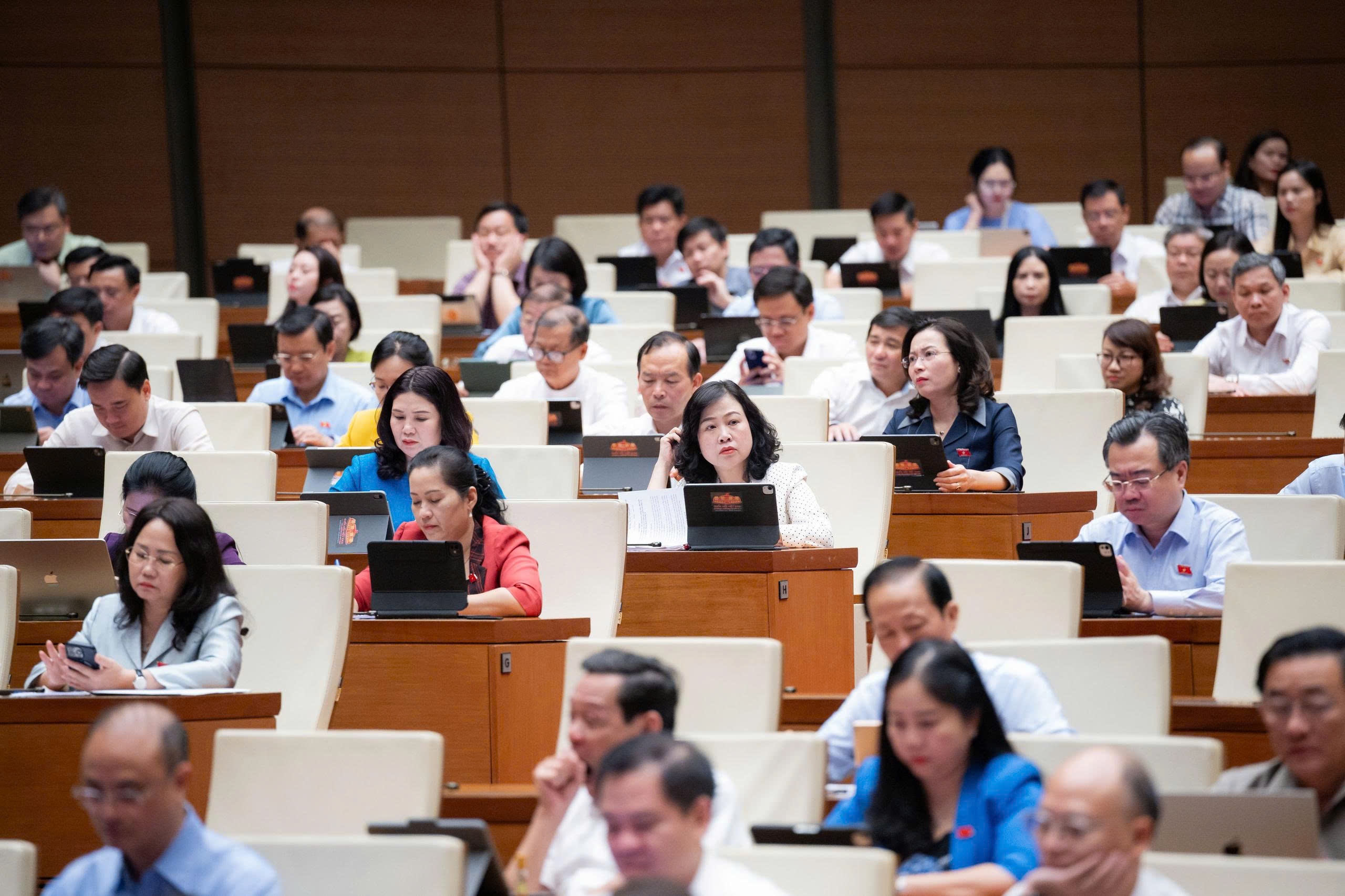 Tính toán nguồn lực và hiệu quả kết nối của dự án đường sắt Lào Cai - Hà Nội - Hải Phòng Tính toán nguồn lực và hiệu quả kết nối của dự án đường sắt Lào Cai - Hà Nội - Hải Phòng