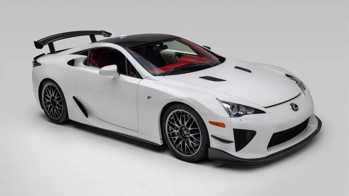 Siêu xe Lexus hiếm có rao bán hơn 50 tỷ đồng