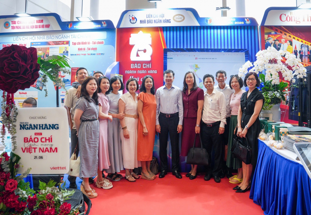 Xây dựng hệ sinh thái báo chí ngân hàng đa nền tảng Xây dựng hệ sinh thái báo chí ngân hàng đa nền tảng