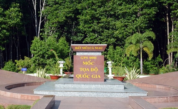 cột mốc tọa độ quốc gia được đặt tại mũi Cà Mau