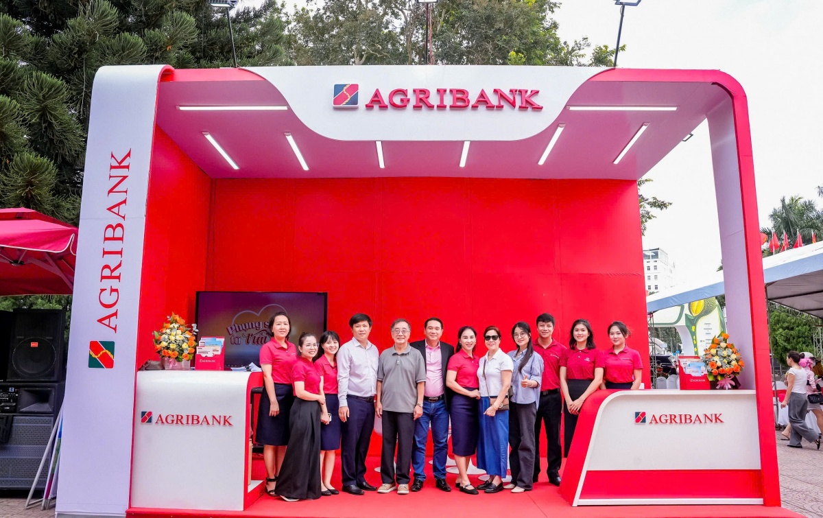 undefined Agribank đồng hành đưa sầu riêng Đắk Lắk vươn xa