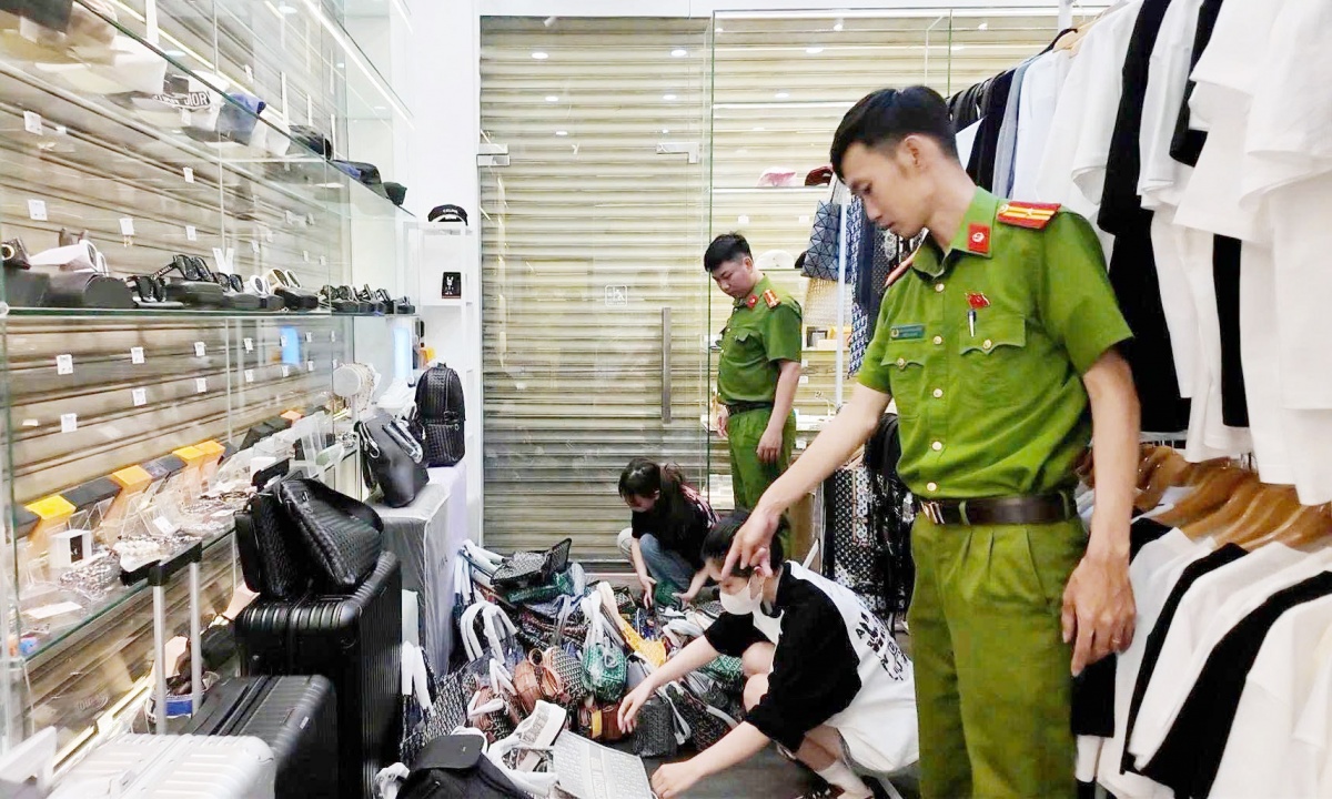 Đà Nẵng tăng cường kiểm soát hàng lậu, hàng giả Đà Nẵng tăng cường kiểm soát hàng lậu, hàng giả