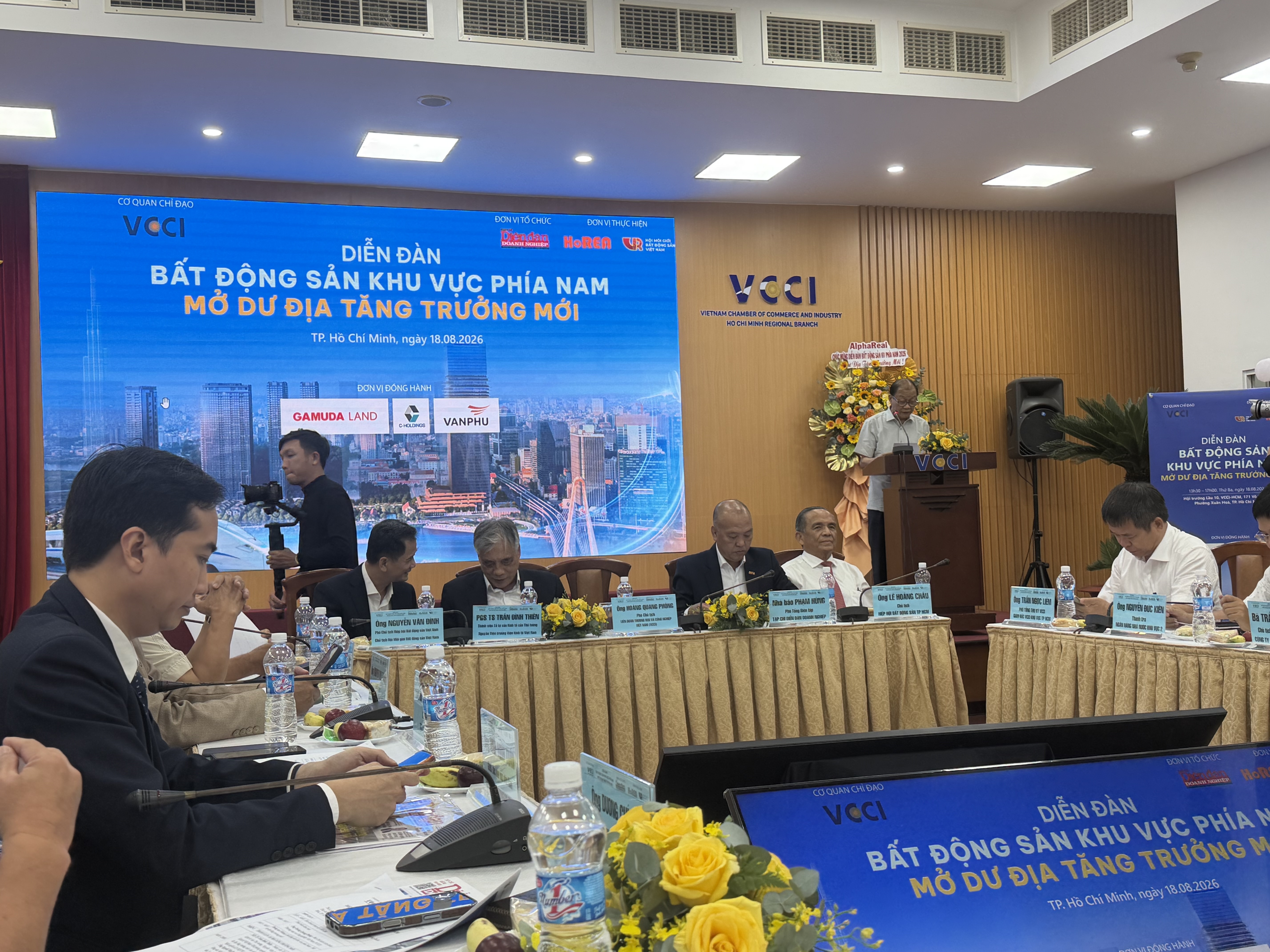 Bất động sản phía Nam: Dòng tiền đầu tư hướng tới nhu cầu ở thực