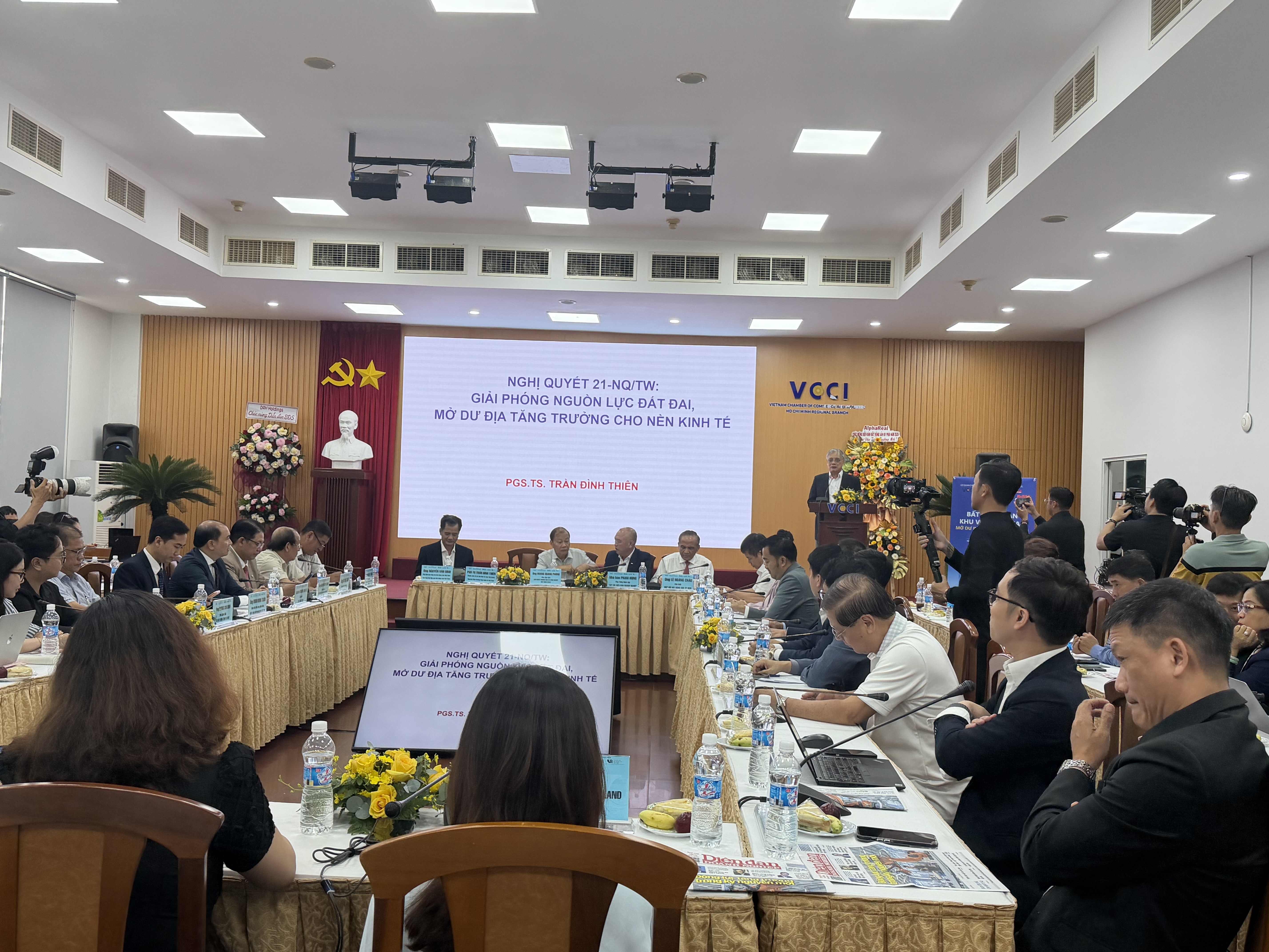 Bất động sản phía Nam: Dòng tiền đầu tư hướng tới nhu cầu ở thực Bất động sản phía Nam: Dòng tiền đầu tư hướng tới nhu cầu ở thực