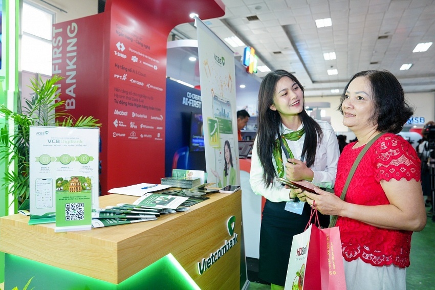 Từ 5 năm bứt phá đến kỷ nguyên ngân hàng thông minh: Chuyển đổi số để phục vụ người dân tốt hơn
