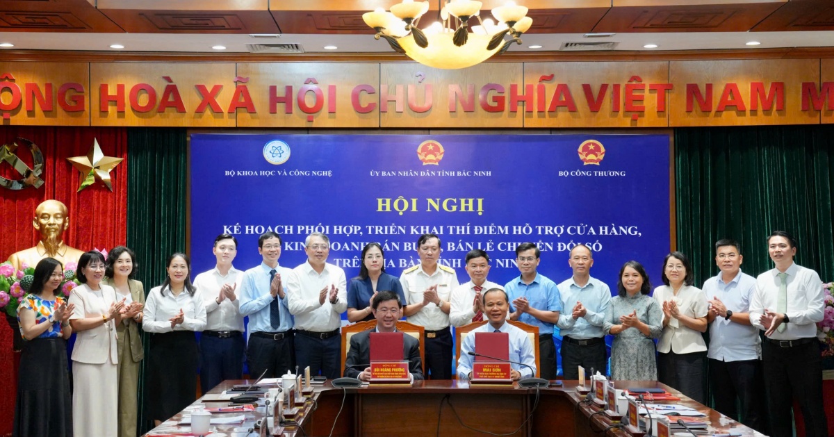 Ký kết Kế hoạch phối hợp, triển khai thí điểm hỗ trợ cửa hàng, hộ kinh doanh bán buôn, chuyển đổi số trên địa bàn tỉnh Bắc Ninh giữa Bộ Khoa học và Công nghệ và Uỷ ban nhân dân tỉnh Bắc Ninh.