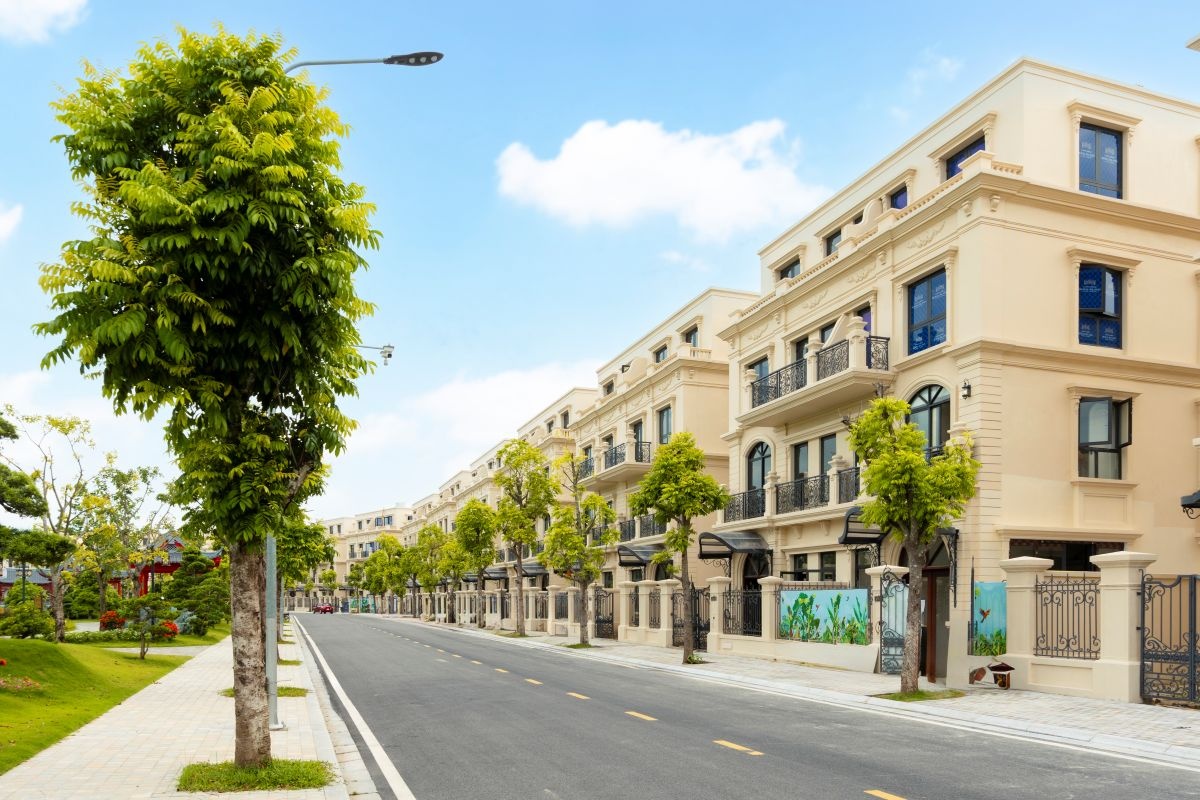 Bộ sưu tập kiến trúc đa phong cách tôn vinh đẳng cấp các chủ nhân Vinhomes Royal Island Bộ sưu tập kiến trúc đa phong cách tôn vinh đẳng cấp các chủ nhân Vinhomes Royal Island