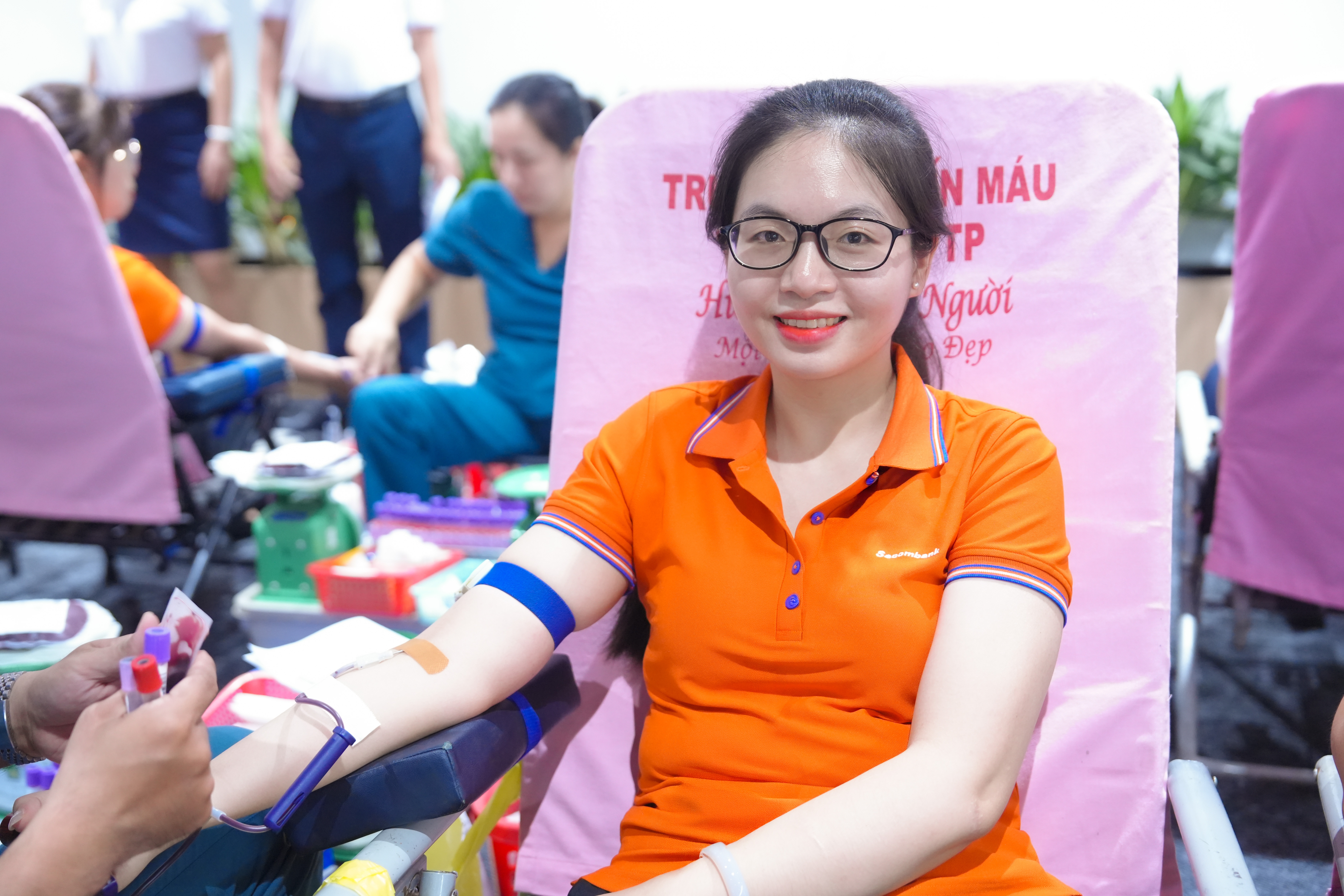 “Kết nối trái tim” và hành trình 14 năm SACOMBANK trao giọt hồng sẻ chia sự sống