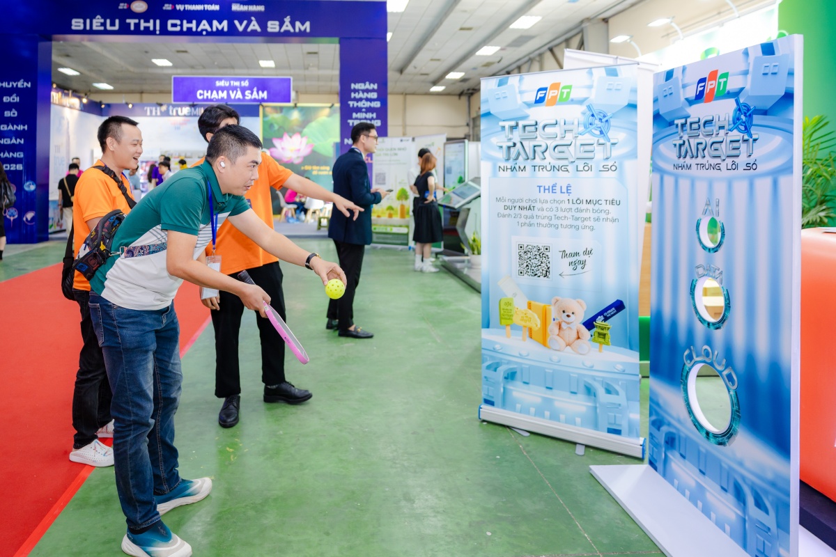 FPT đồng hành cùng ngành Ngân hàng dịch chuyển từ mô hình Digital Banking sang AI-First Banking FPT đồng hành cùng ngành Ngân hàng dịch chuyển từ mô hình Digital Banking sang AI-First Banking