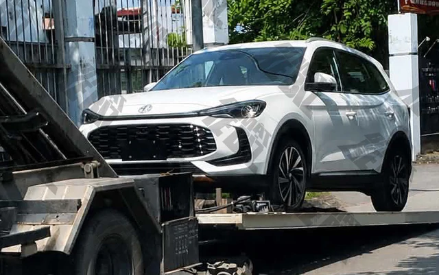 MG ZS giảm giá kỷ lục tại đại lý: Thực tế còn từ 395 triệu đồng, cạnh tranh Seltos, Creta bằng giá rẻ hơn cả Morning, i10